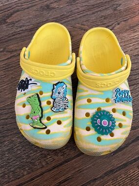 CROCS Kids' Yellow & Aqua Zebra Print Clog with Jibbitz